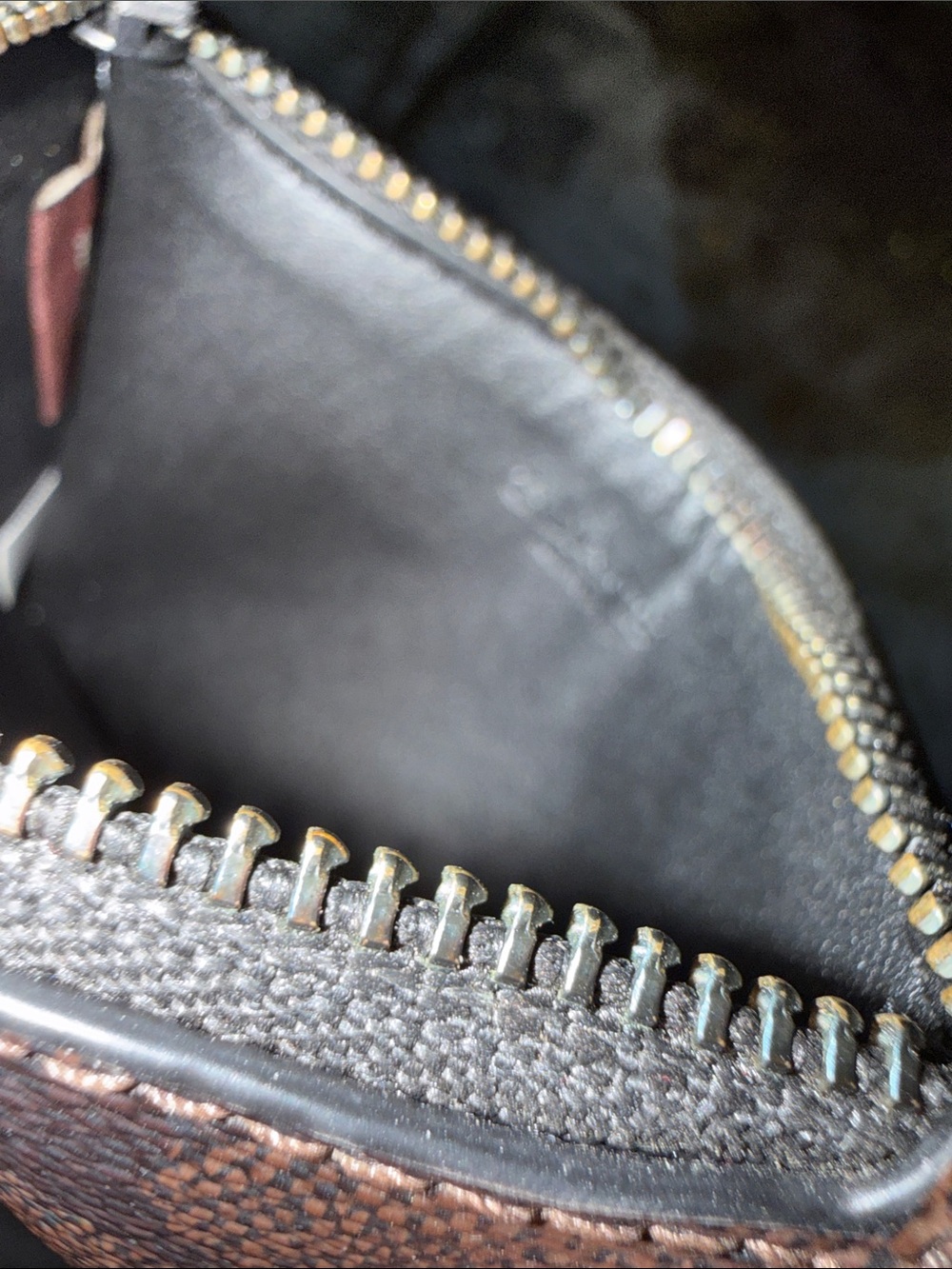 Coach Robot Motif Black Leather Card Holder rear - Picture 8 of 9
